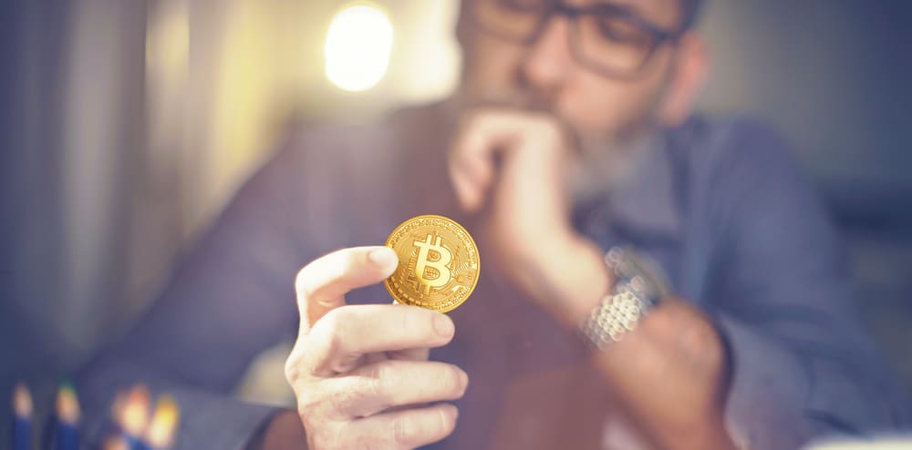 Comment expliquer le Bitcoin simplement ?