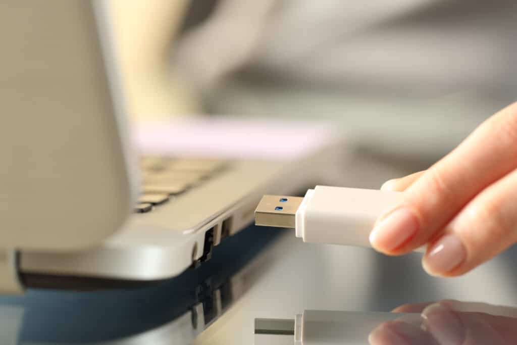 Pourquoi offrir une clé USB publicitaire pour sa communication ?